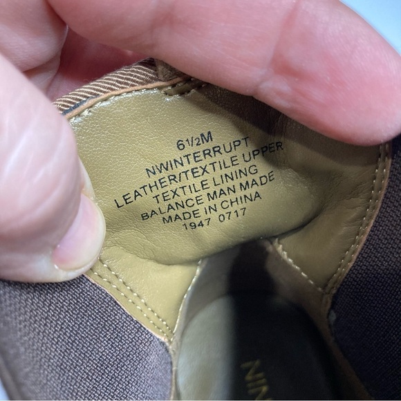 Nine West quilted booties size 6.5 - Picture 3 of 8